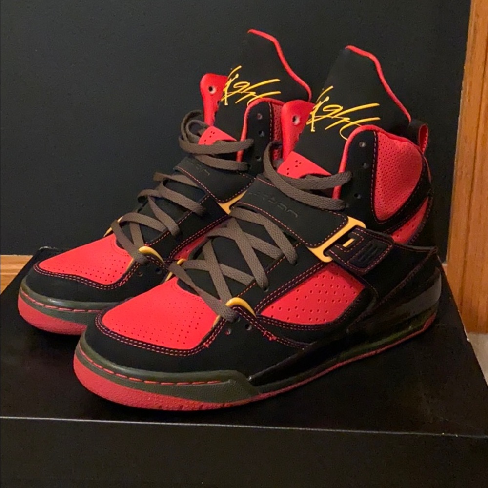 Girls Jordan flight 45 high